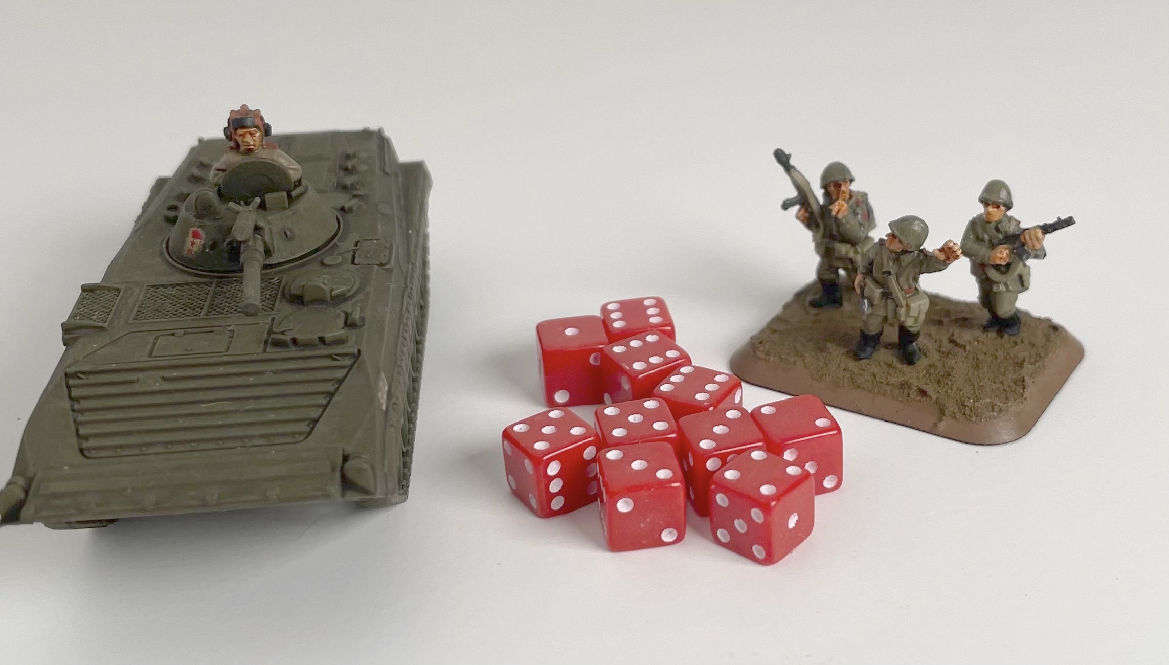 10 x D6 Spot Dice 7mm Opaque Red/White Spot - d6spot07opredws